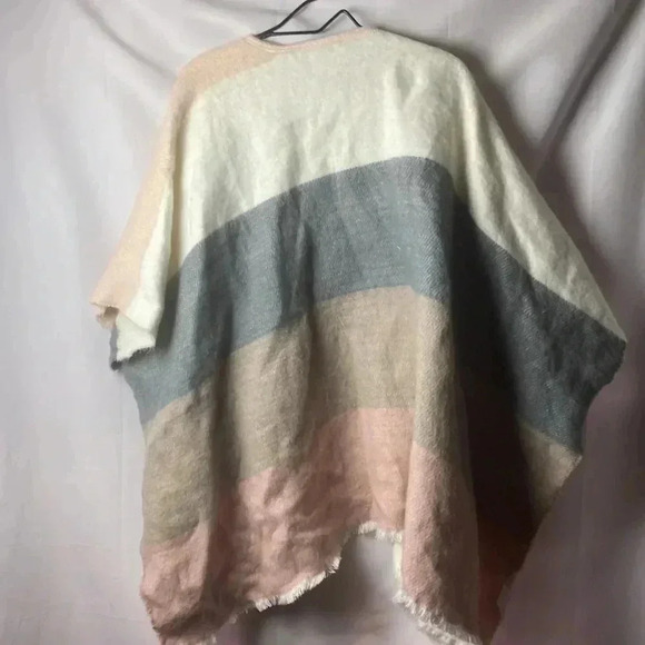 UNBRANDED SOFT OPEN FRONT PONCH WRAP SOFT AND COMFY ONE SIZE SOFT MUTED COLORS - Picture 9 of 11